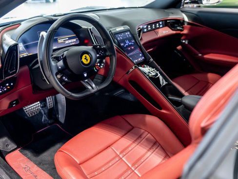 Used 2024 Ferrari Roma RWD image 34