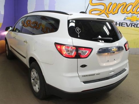 Used 2017 Chevrolet Traverse LS AWD/4WD image 6