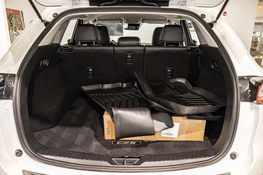 Used 2021 MAZDA CX-5 Touring AWD/4WD image 16