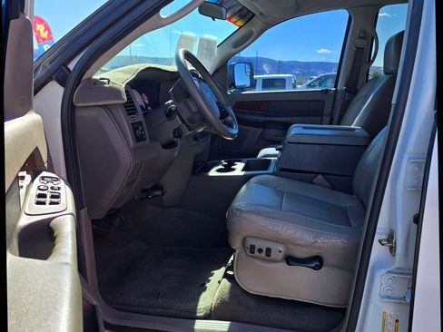 Used 2006 Dodge Ram 2500 Truck SLT AWD/4WD image 7