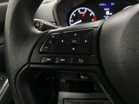 Used 2025 Nissan Altima 2.5 S image 14