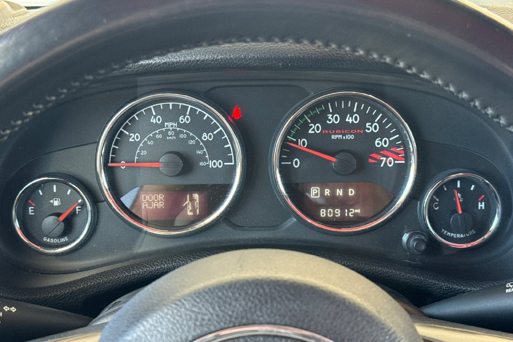 Used 2017 Jeep Wrangler Unlimited Rubicon AWD/4WD image 26