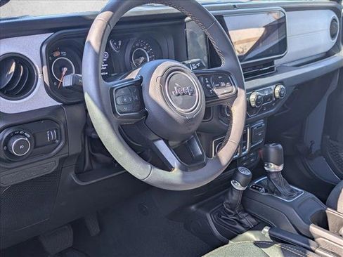 Used 2024 Jeep Wrangler Sport S image 9