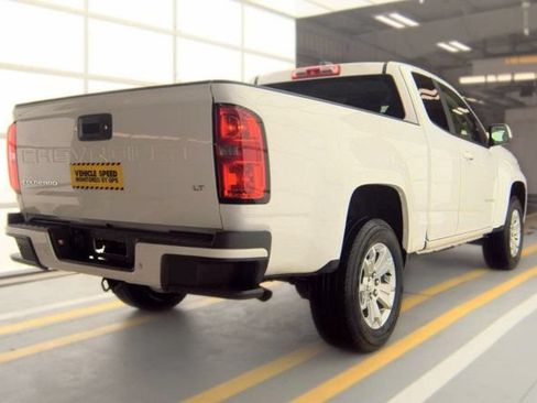 Used 2021 Chevrolet Colorado LT w/ Safety Package RWD image 2