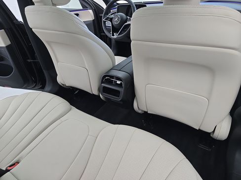 Used 2026 Mercedes-Benz E 350 Sedan image 11