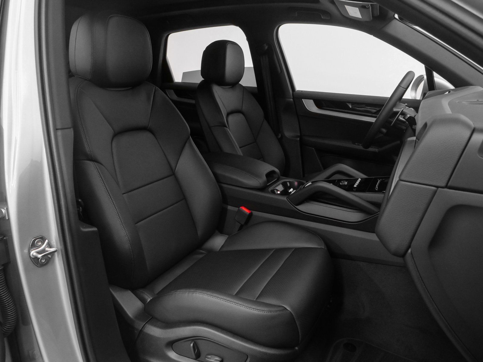 Certified 2025 Porsche Cayenne AWD/4WD image 19