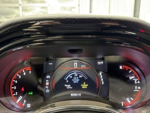 Used 2022 Dodge Durango SXT w/ Anodized Platinum Package AWD/4WD image 6