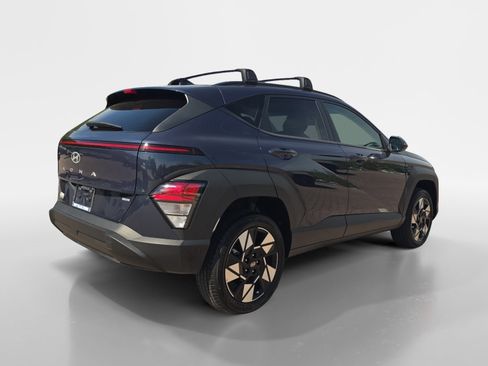 Certified 2025 Hyundai Kona SEL AWD/4WD image 3
