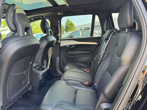 Used 2016 Volvo XC90 T6 Momentum AWD/4WD image 14
