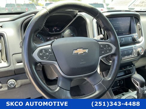 Used 2022 Chevrolet Colorado LT w/ Fleet Safety Package RWD image 19