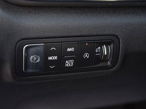 Used 2025 GMC Terrain Elevation image 11