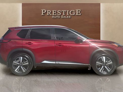 Used 2023 Nissan Rogue Platinum w/ Platinum Premium Package image 14