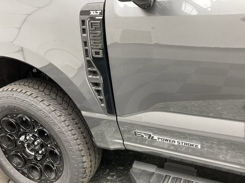 New 2026 Ford F250 XLT w/ XLT Premium Package AWD/4WD image 33