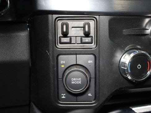 New 2025 Ford F350 Lariat w/ Lariat Ultimate Package image 14