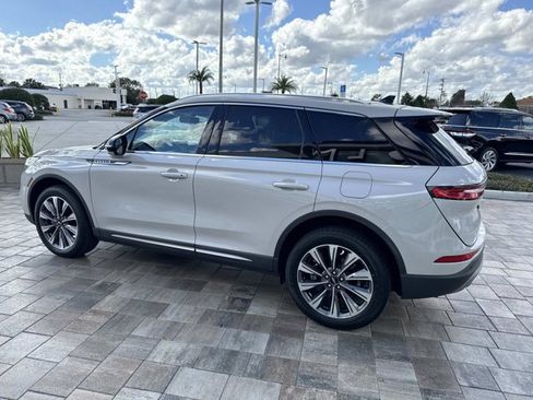 Certified 2022 Lincoln Corsair Reserve w/ Elements Package image 4