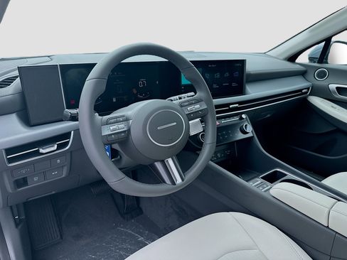 New 2026 Hyundai Sonata SEL FWD image 7