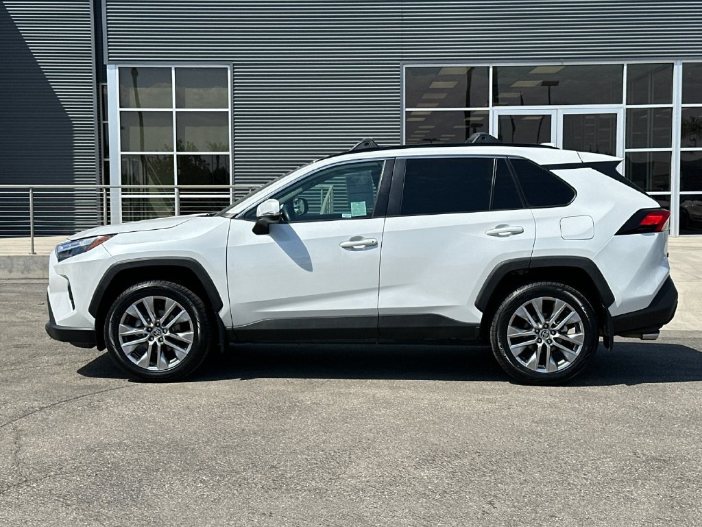 Used 2023 Toyota RAV4 XLE Premium FWD image 6