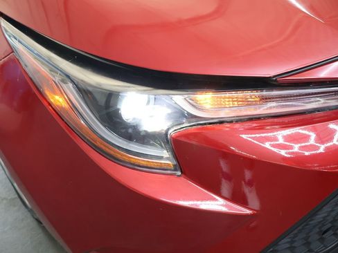 Used 2021 Toyota Corolla LE FWD image 26