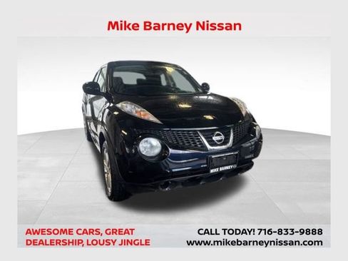 Used 2014 Nissan Juke SV image 1