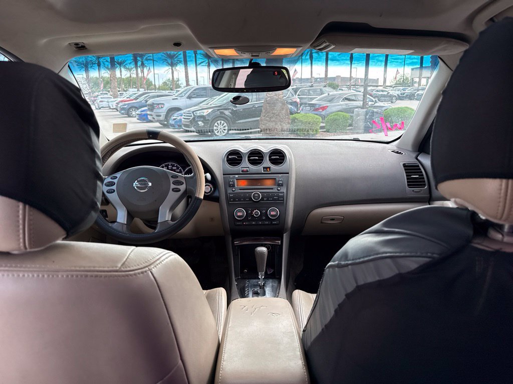 Used 2011 Nissan Altima 2.5 SL w/ 2.5SL Pkg FWD image 8