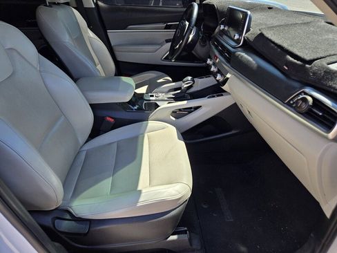 Used 2020 Kia Telluride S w/ S 8 Passenger Seating Package image 3