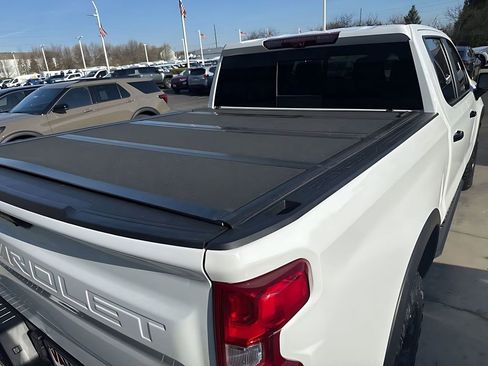 Used 2022 Chevrolet Silverado 1500 ZR2 w/ Technology Package AWD/4WD image 51