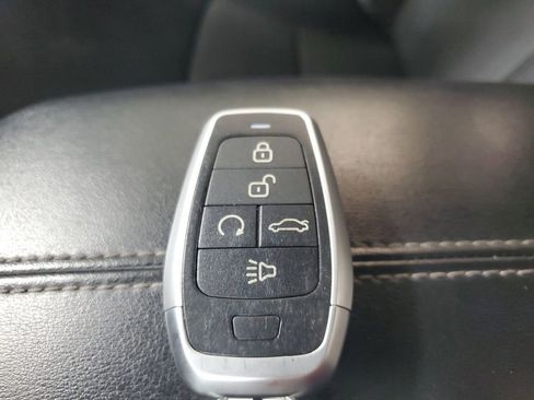 Used 2021 Nissan Sentra SV image 24