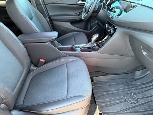Used 2023 Buick Encore GX Preferred image 11