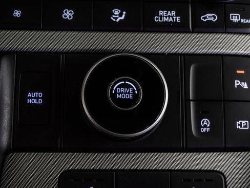 Used 2025 Hyundai Palisade SEL FWD image 21