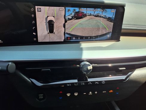 New 2025 Nissan Murano SL image 12