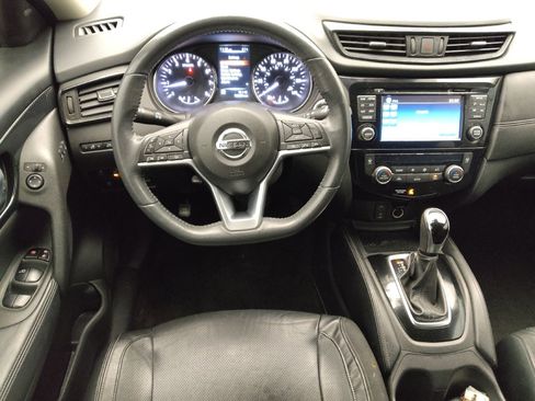 Used 2017 Nissan Rogue SL w/ SL Premium Package FWD image 22