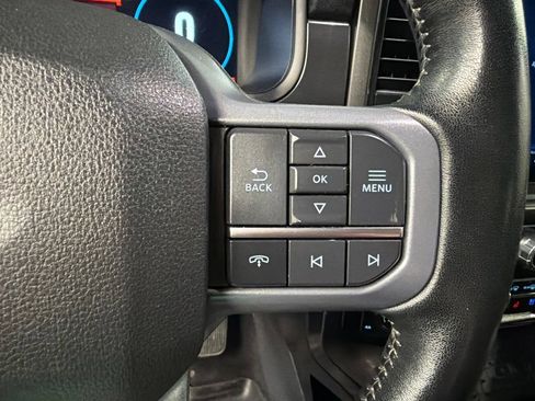 Used 2023 Ford F150 Lariat w/ Equipment Group 502A High AWD/4WD image 18
