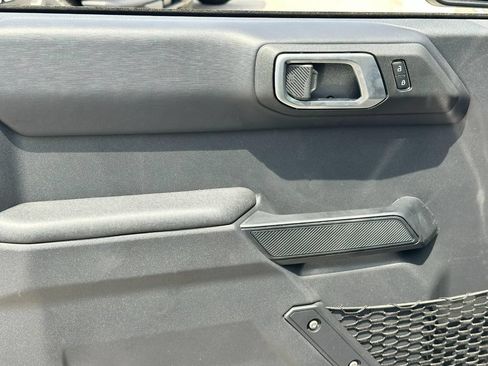 New 2026 Ford Bronco Badlands AWD/4WD image 9