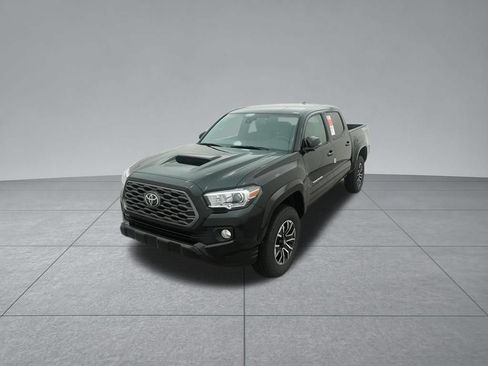 Used 2022 Toyota Tacoma TRD Sport w/ Technology Package RWD image 20