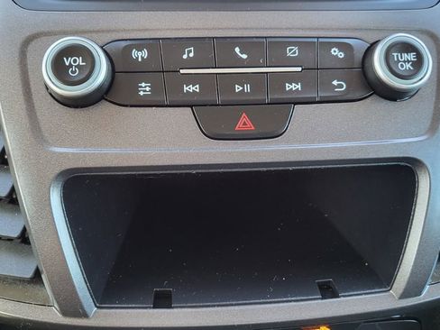 Used 2022 Ford Transit Connect XL image 31