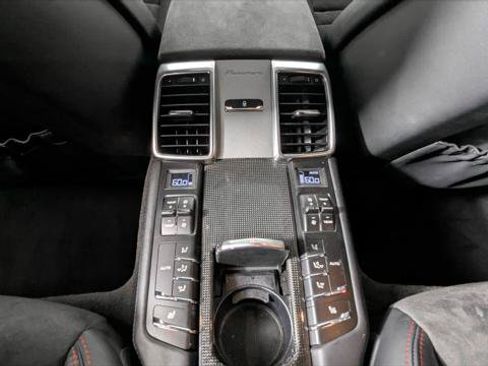 Used 2015 Porsche Panamera GTS AWD/4WD image 38