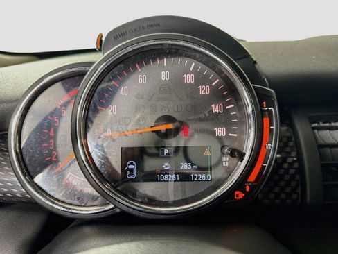 Used 2018 MINI Cooper S FWD image 16