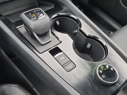 Used 2023 Nissan Rogue SV w/ SV Premium B Package image 13