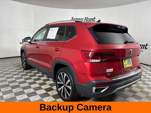 Used 2023 Volkswagen Taos SE FWD image 8