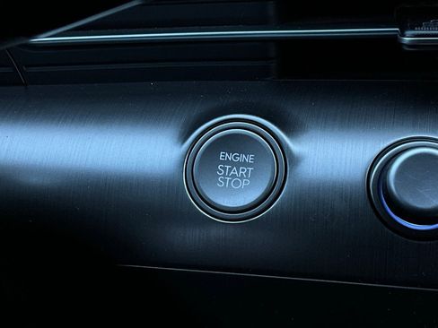 Used 2025 Hyundai Kona SEL image 29