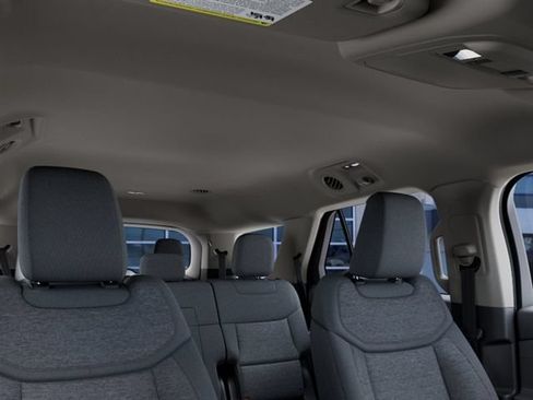 New 2027 Ford Explorer Active RWD image 22