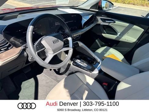 Used 2025 Audi Q5 Premium w/ Premium Plus AWD/4WD image 5