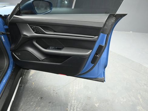 Used 2024 Porsche Taycan 4 Cross Turismo w/ Premium Package image 33