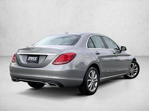 Used 2015 Mercedes-Benz C 300 4MATIC Sedan image 2