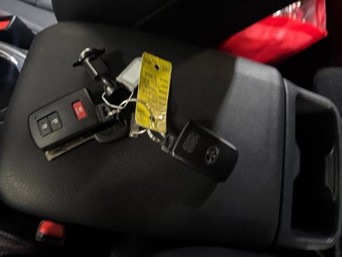 Certified 2019 Toyota Tacoma TRD Pro image 31