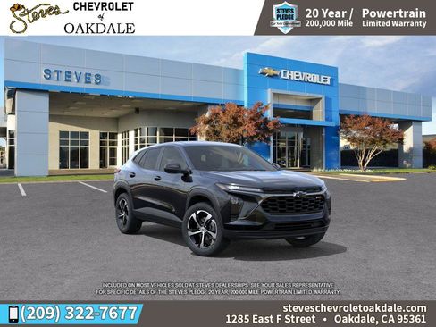 New 2026 Chevrolet Trax RS w/ Driver Confidence Package FWD image 1