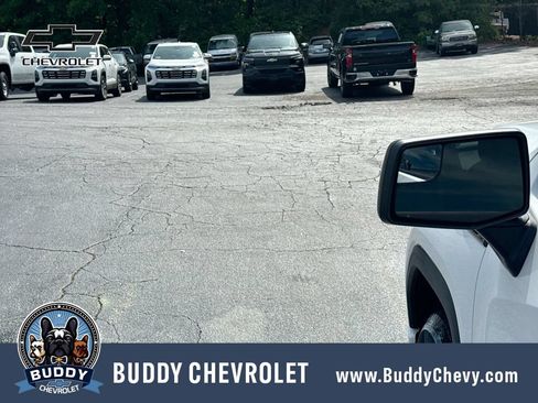 Used 2021 GMC Sierra 1500 Elevation RWD image 11