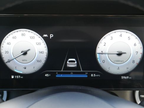 Used 2023 Hyundai Elantra Limited image 28