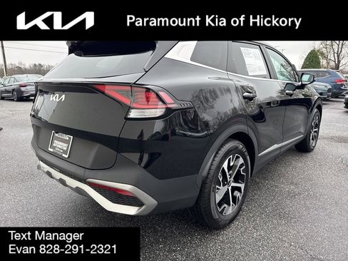 Used 2023 Kia Sportage EX image 7