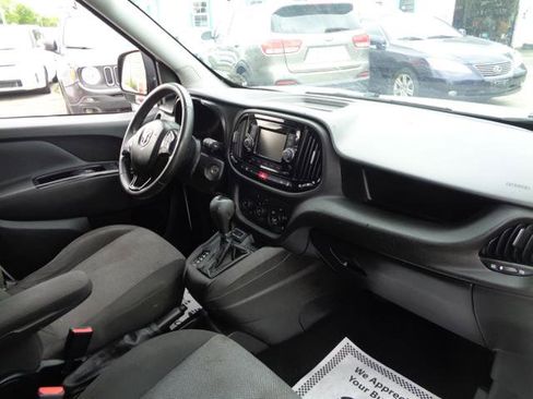Used 2017 RAM ProMaster City Tradesman w/ Rear Back-up Camera Group FWD image 13